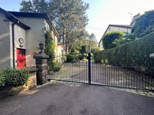 Photo 61- click for photo gallery